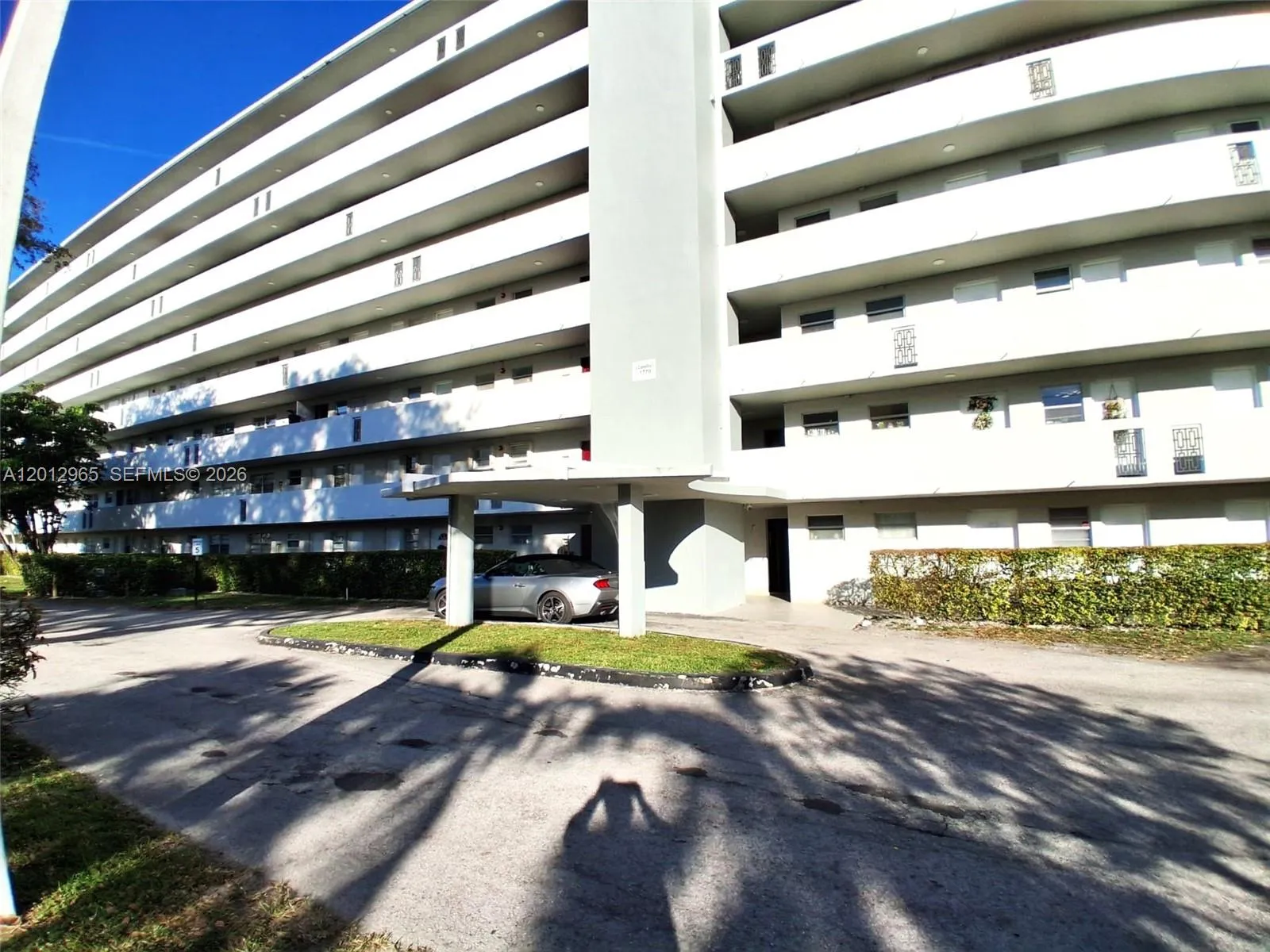 1770 Ne 191st St 813-1, Miami, Florida 33179, Miami, Florida 33179, 1 Bedroom Bedrooms, ,1 BathroomBathrooms,Residential Lease,For Rent,1770 Ne 191st St 813-1, Miami, Florida 33179,A12012965