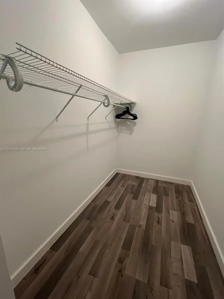 1560 Ne 151st St 102, Miami, Florida 33162, Miami, Florida 33162, 2 Bedrooms Bedrooms, ,1 BathroomBathrooms,Residential,For Sale,1560 Ne 151st St 102, Miami, Florida 33162,A12012830
