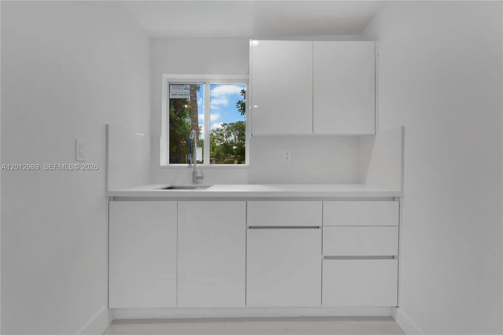 521 Nw 33rd Ave, Miami, Florida 33125, Miami, Florida 33125, ,Residential Income,For Sale,521 Nw 33rd Ave, Miami, Florida 33125,A12012989