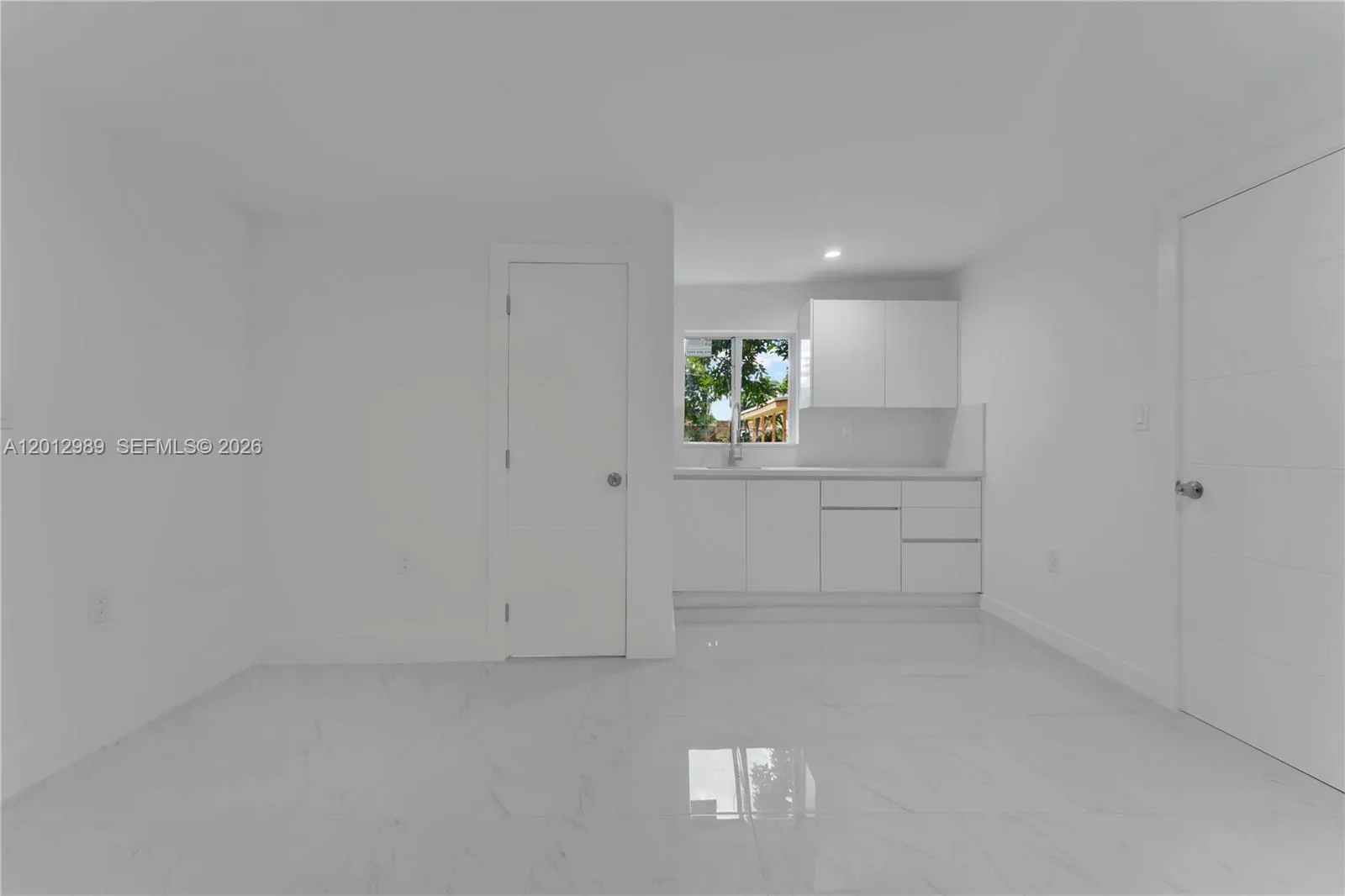 521 Nw 33rd Ave, Miami, Florida 33125, Miami, Florida 33125, ,Residential Income,For Sale,521 Nw 33rd Ave, Miami, Florida 33125,A12012989