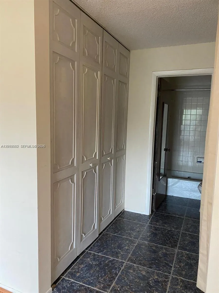 3730 Inverrary Dr 3b, Lauderhill, Florida 33319, Lauderhill, Florida 33319, 1 Bedroom Bedrooms, ,1 BathroomBathrooms,Residential,For Sale,3730 Inverrary Dr 3b, Lauderhill, Florida 33319,A12013000