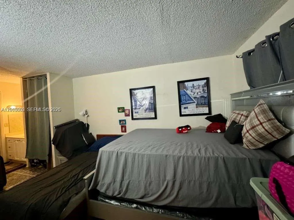 3730 Inverrary Dr 3b, Lauderhill, Florida 33319, Lauderhill, Florida 33319, 1 Bedroom Bedrooms, ,1 BathroomBathrooms,Residential,For Sale,3730 Inverrary Dr 3b, Lauderhill, Florida 33319,A12013000