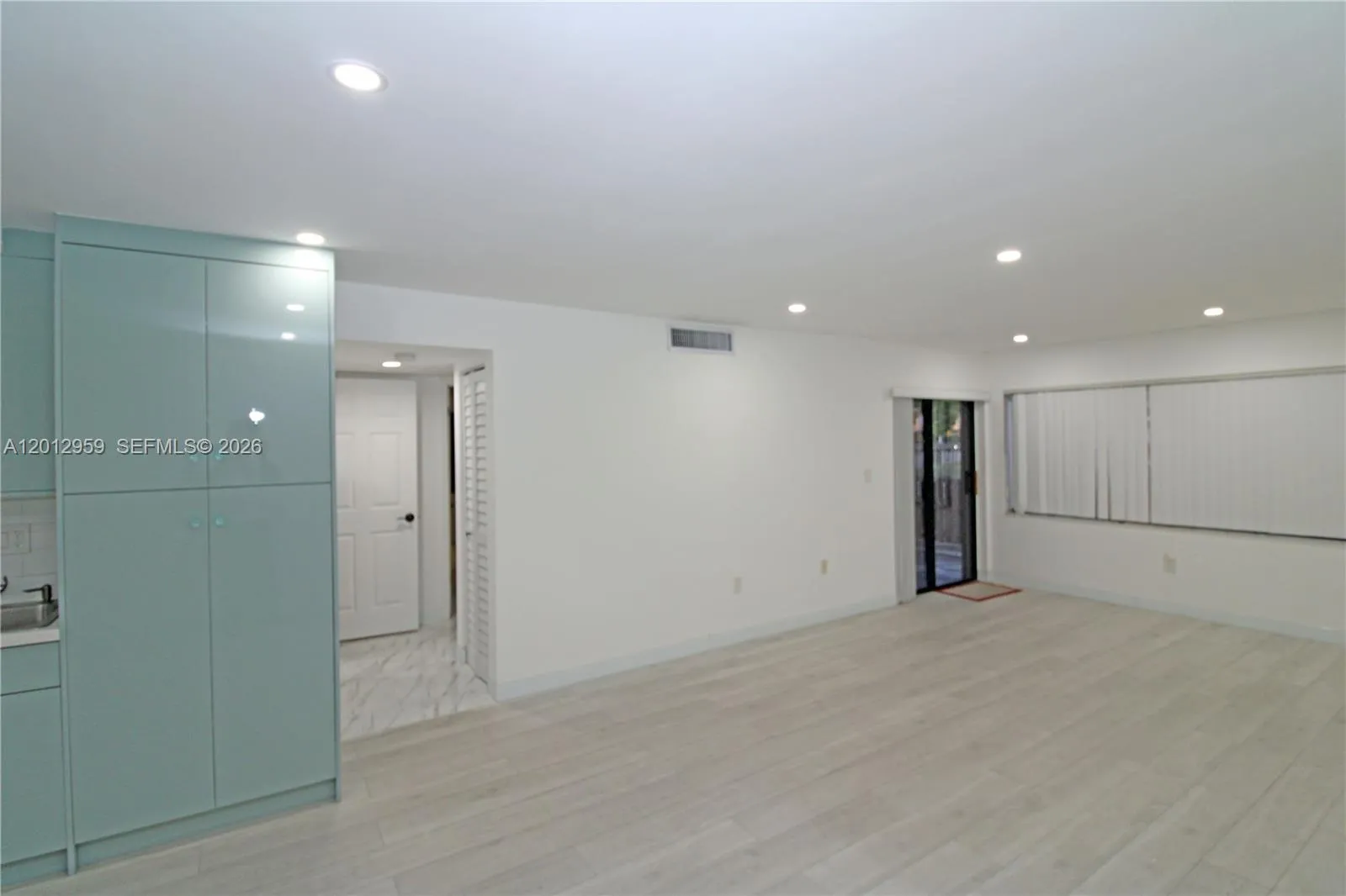 240 W Park Dr 108-4, Miami, Florida 33172, Miami, Florida 33172, 2 Bedrooms Bedrooms, ,2 BathroomsBathrooms,Residential,For Sale,240 W Park Dr 108-4, Miami, Florida 33172,A12012959