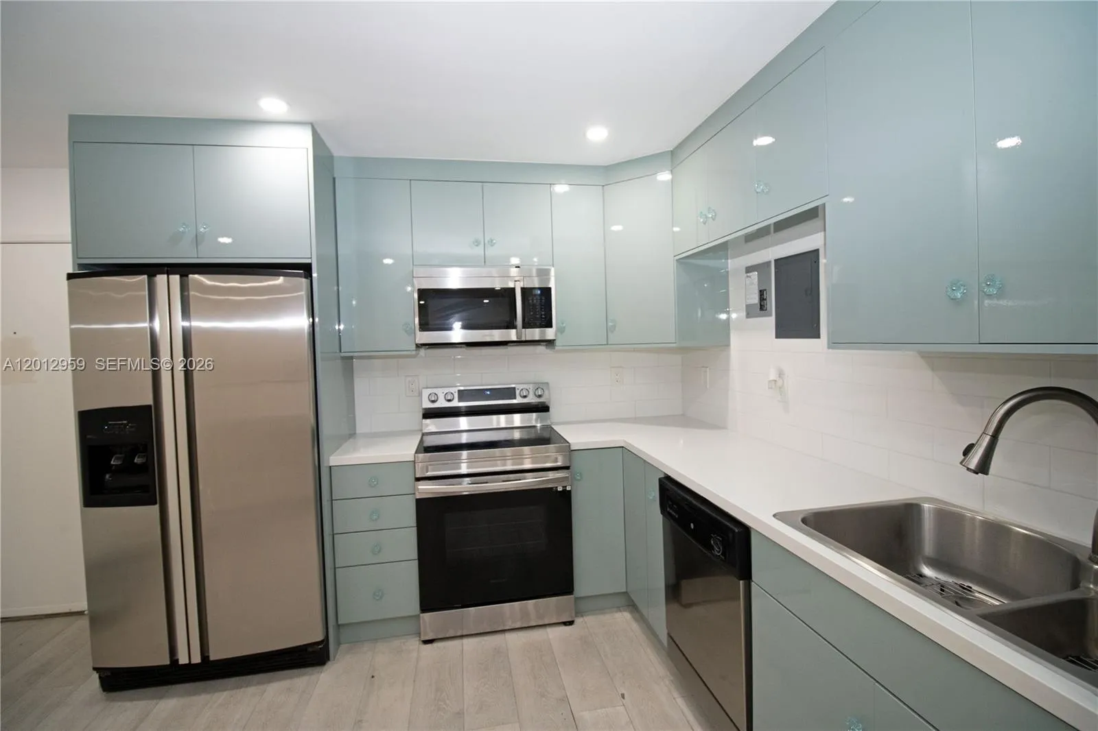 240 W Park Dr 108-4, Miami, Florida 33172, Miami, Florida 33172, 2 Bedrooms Bedrooms, ,2 BathroomsBathrooms,Residential,For Sale,240 W Park Dr 108-4, Miami, Florida 33172,A12012959
