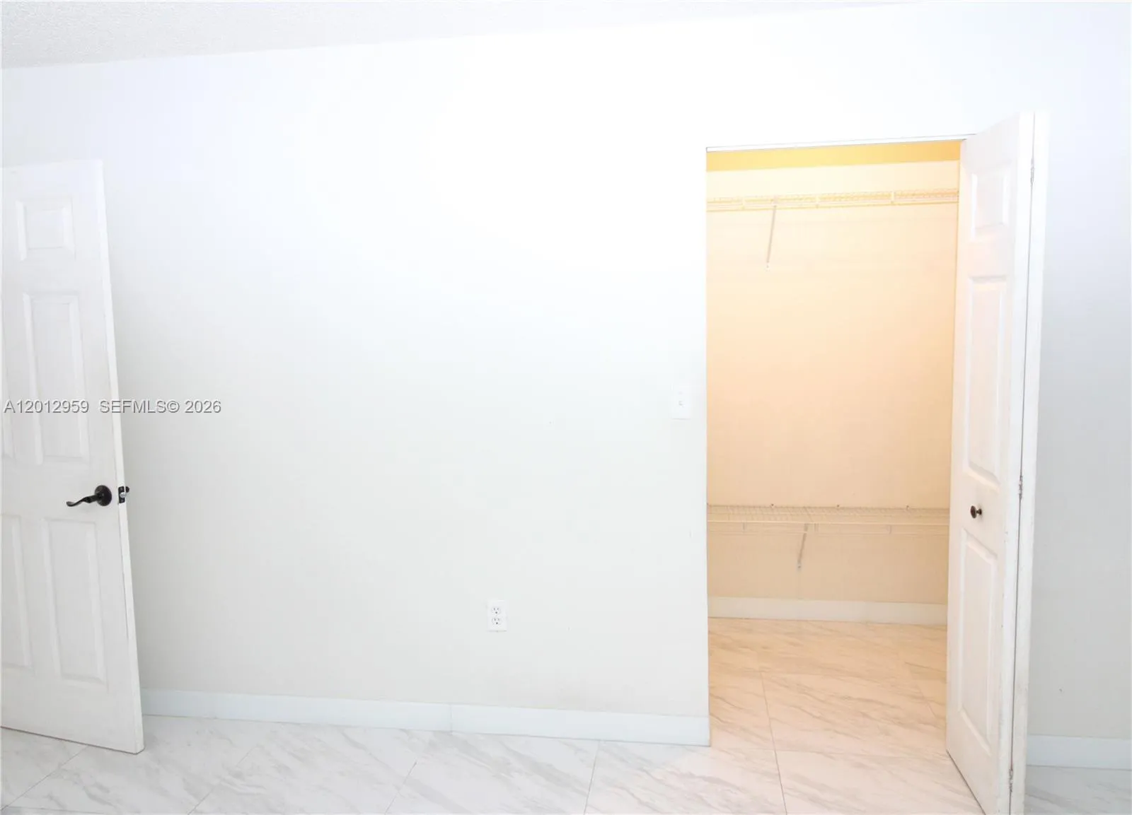 240 W Park Dr 108-4, Miami, Florida 33172, Miami, Florida 33172, 2 Bedrooms Bedrooms, ,2 BathroomsBathrooms,Residential,For Sale,240 W Park Dr 108-4, Miami, Florida 33172,A12012959