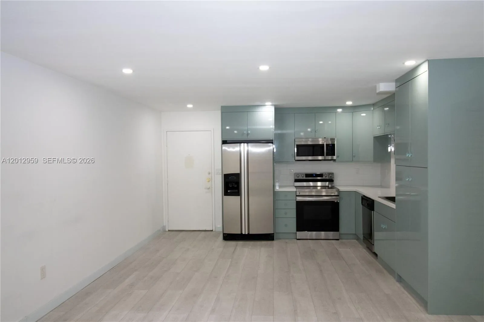240 W Park Dr 108-4, Miami, Florida 33172, Miami, Florida 33172, 2 Bedrooms Bedrooms, ,2 BathroomsBathrooms,Residential,For Sale,240 W Park Dr 108-4, Miami, Florida 33172,A12012959