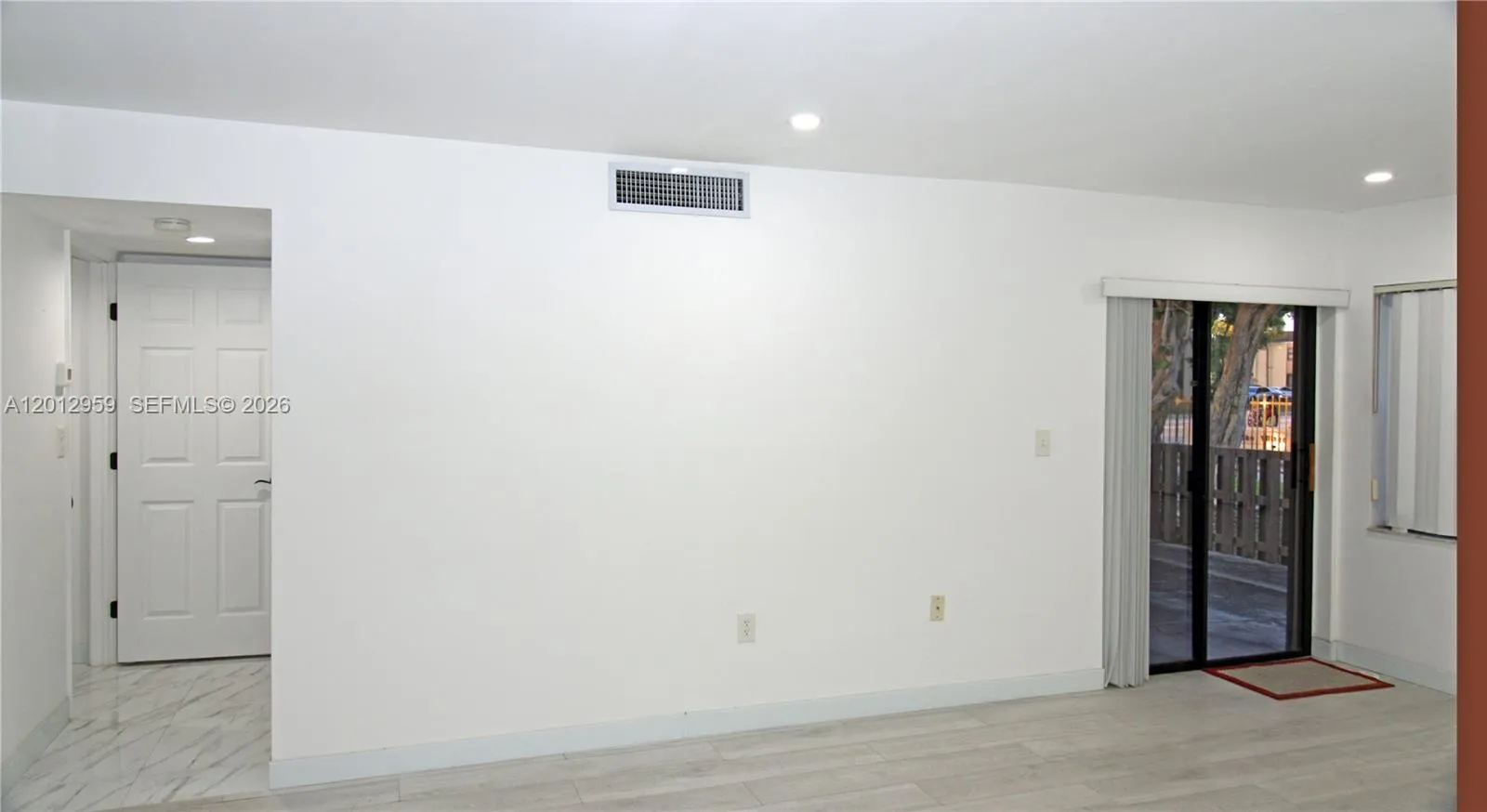 240 W Park Dr 108-4, Miami, Florida 33172, Miami, Florida 33172, 2 Bedrooms Bedrooms, ,2 BathroomsBathrooms,Residential,For Sale,240 W Park Dr 108-4, Miami, Florida 33172,A12012959