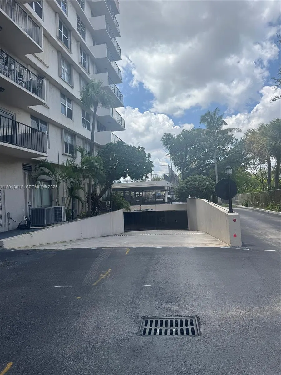 1625 Se 10th Ave 804, Fort Lauderdale, Florida 333, Fort Lauderdale, Florida 33316, 2 Bedrooms Bedrooms, ,2 BathroomsBathrooms,Residential,For Sale,1625 Se 10th Ave 804, Fort Lauderdale, Florida 333,A12013012
