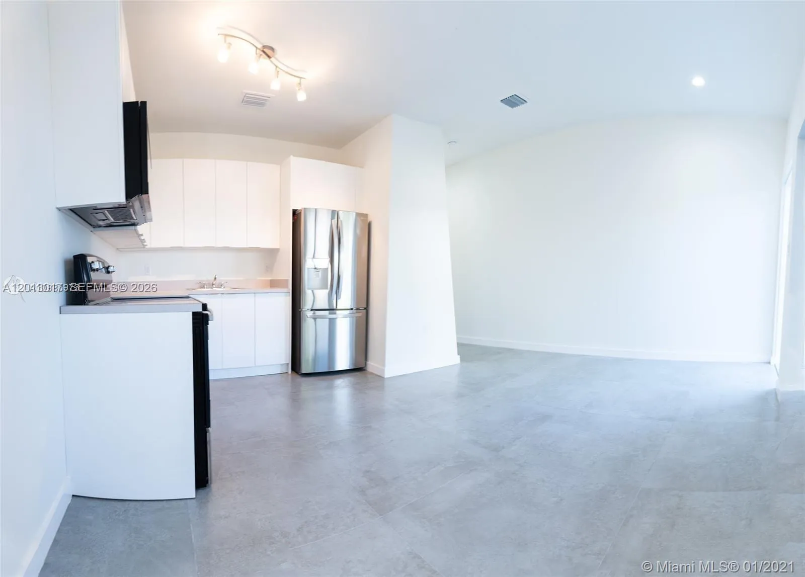 120 Ne 71st St 3, Miami, Florida 33138, Miami, Florida 33138, 1 Bedroom Bedrooms, ,1 BathroomBathrooms,Residential Lease,For Rent,120 Ne 71st St 3, Miami, Florida 33138,A12013017