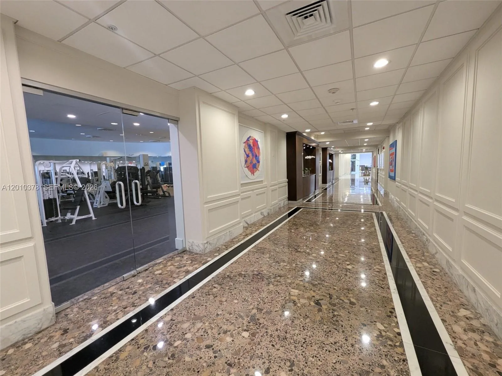 5600 Collins Ave 9e, Miami Beach, Florida 33140, Miami Beach, Florida 33140, 2 Bedrooms Bedrooms, ,2 BathroomsBathrooms,Residential,For Sale,5600 Collins Ave 9e, Miami Beach, Florida 33140,A12010378