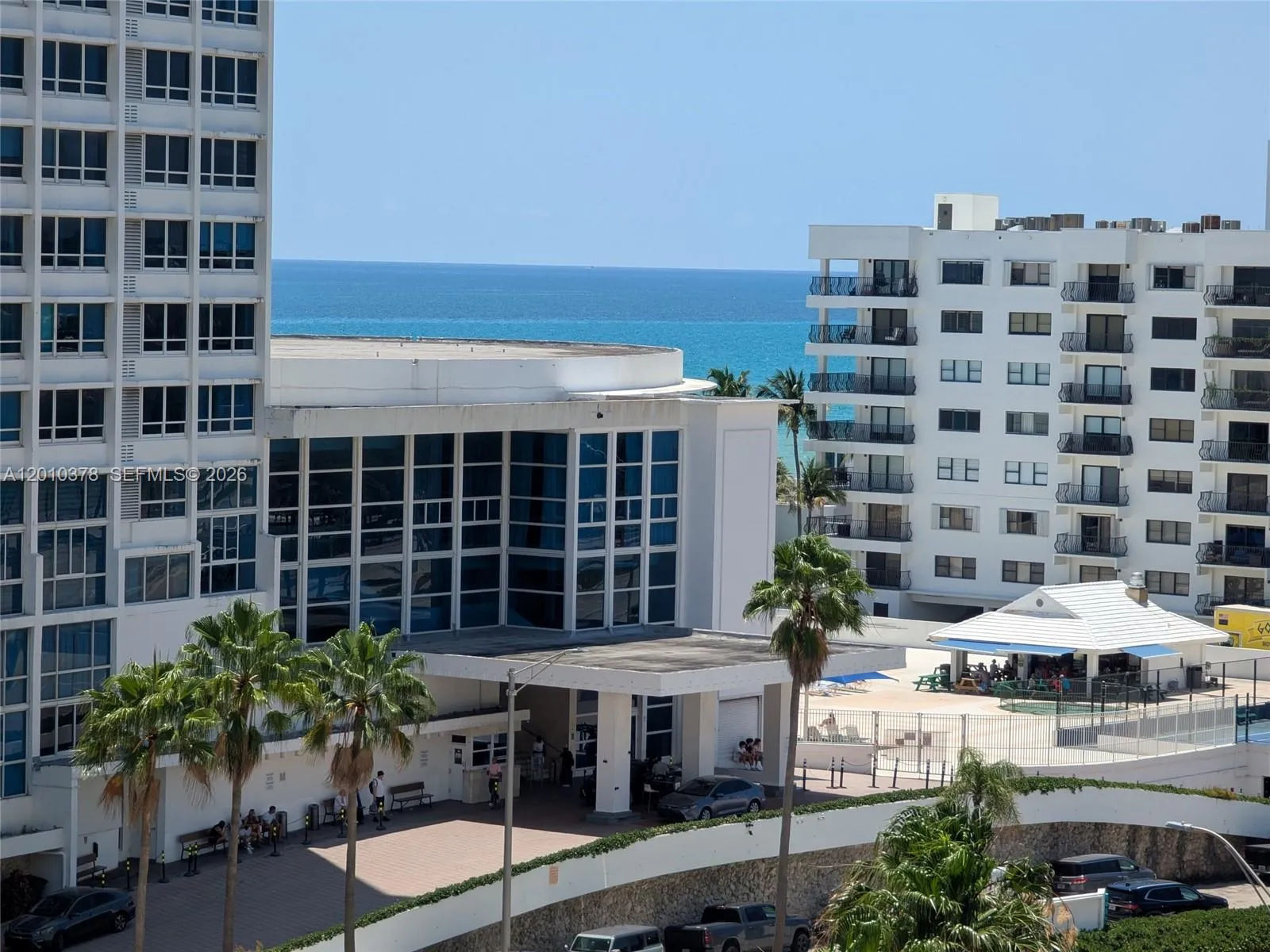 5600 Collins Ave 9e, Miami Beach, Florida 33140, Miami Beach, Florida 33140, 2 Bedrooms Bedrooms, ,2 BathroomsBathrooms,Residential,For Sale,5600 Collins Ave 9e, Miami Beach, Florida 33140,A12010378