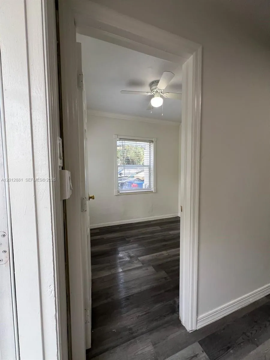 915 N 19th Ave, Hollywood, Florida 33020, Hollywood, Florida 33020, ,Residential Income,For Sale,915 N 19th Ave, Hollywood, Florida 33020,A12012881