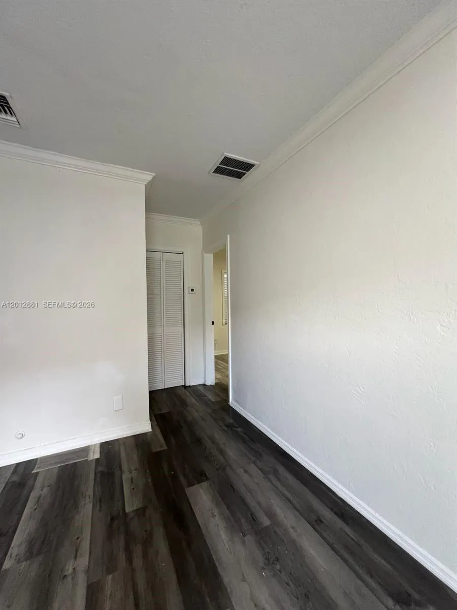 915 N 19th Ave, Hollywood, Florida 33020, Hollywood, Florida 33020, ,Residential Income,For Sale,915 N 19th Ave, Hollywood, Florida 33020,A12012881