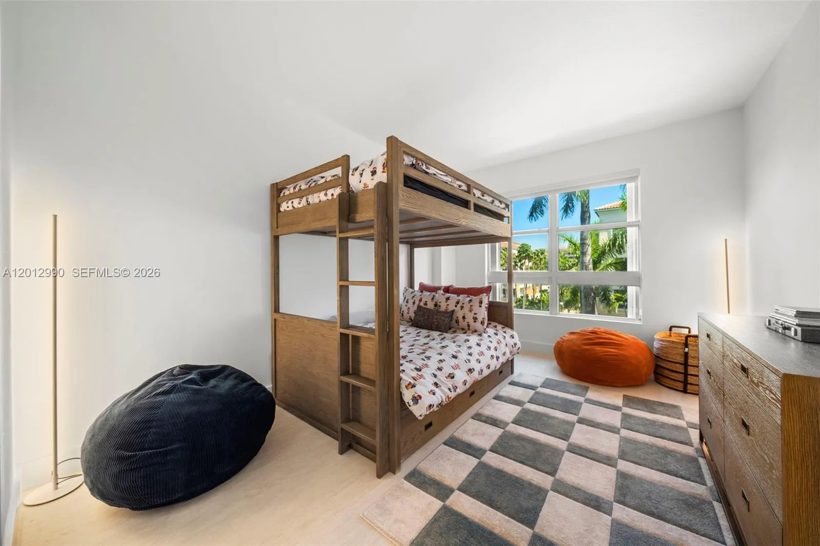 701 Crandon Blvd 401, Key Biscayne, Florida 33149, Key Biscayne, Florida 33149, 2 Bedrooms Bedrooms, ,2 BathroomsBathrooms,Residential Lease,For Rent,701 Crandon Blvd 401, Key Biscayne, Florida 33149,A12012990
