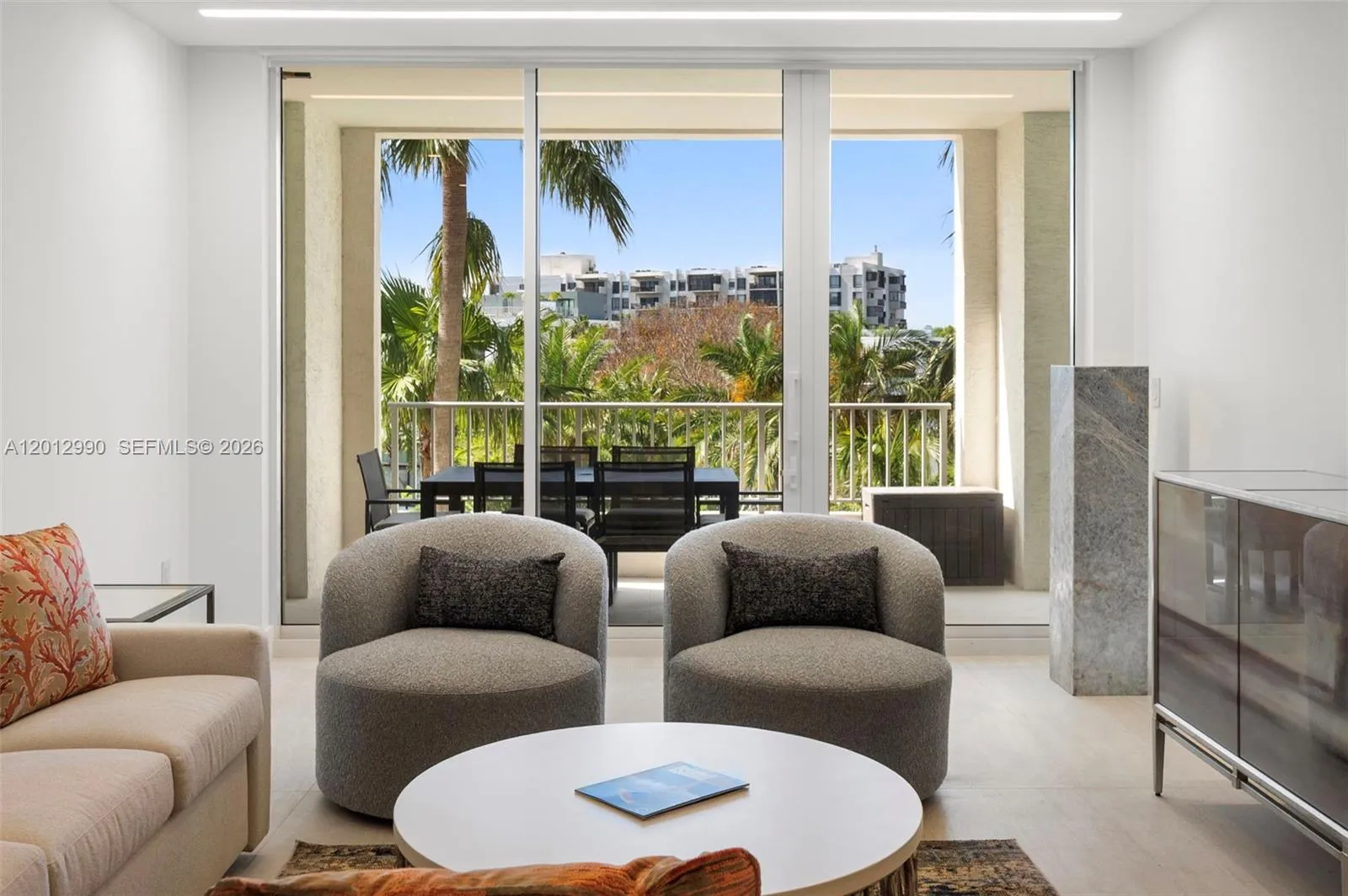 701 Crandon Blvd 401, Key Biscayne, Florida 33149, Key Biscayne, Florida 33149, 2 Bedrooms Bedrooms, ,2 BathroomsBathrooms,Residential Lease,For Rent,701 Crandon Blvd 401, Key Biscayne, Florida 33149,A12012990
