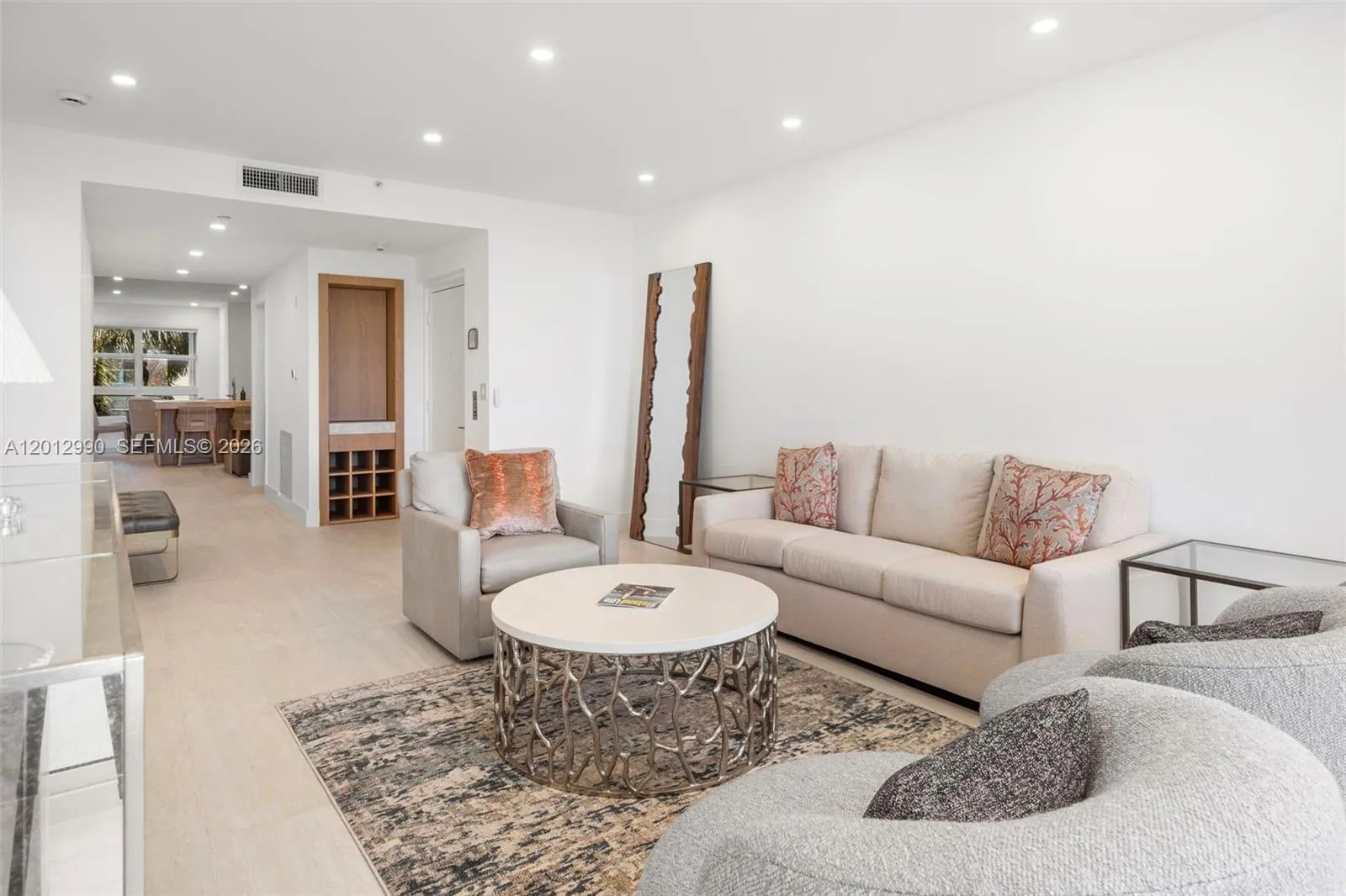 701 Crandon Blvd 401, Key Biscayne, Florida 33149, Key Biscayne, Florida 33149, 2 Bedrooms Bedrooms, ,2 BathroomsBathrooms,Residential Lease,For Rent,701 Crandon Blvd 401, Key Biscayne, Florida 33149,A12012990