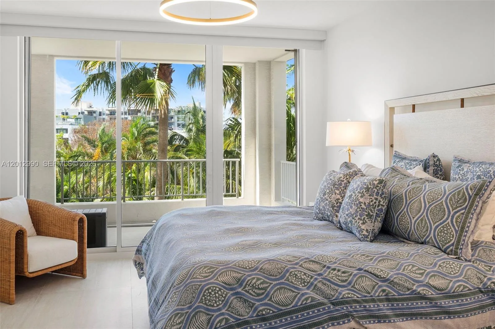 701 Crandon Blvd 401, Key Biscayne, Florida 33149, Key Biscayne, Florida 33149, 2 Bedrooms Bedrooms, ,2 BathroomsBathrooms,Residential Lease,For Rent,701 Crandon Blvd 401, Key Biscayne, Florida 33149,A12012990
