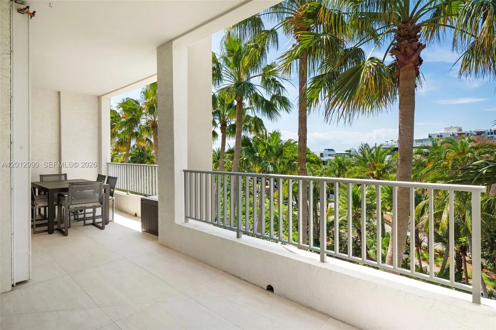 701 Crandon Blvd 401, Key Biscayne, Florida 33149, Key Biscayne, Florida 33149, 2 Bedrooms Bedrooms, ,2 BathroomsBathrooms,Residential Lease,For Rent,701 Crandon Blvd 401, Key Biscayne, Florida 33149,A12012990