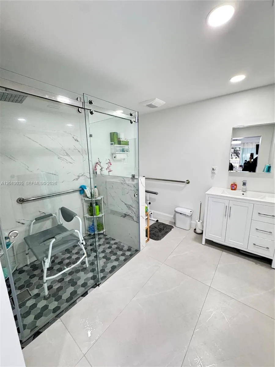 7140 W 15th Ct, Hialeah, Florida 33014, Hialeah, Florida 33014, 3 Bedrooms Bedrooms, ,2 BathroomsBathrooms,Residential,For Sale,7140 W 15th Ct, Hialeah, Florida 33014,A12013035