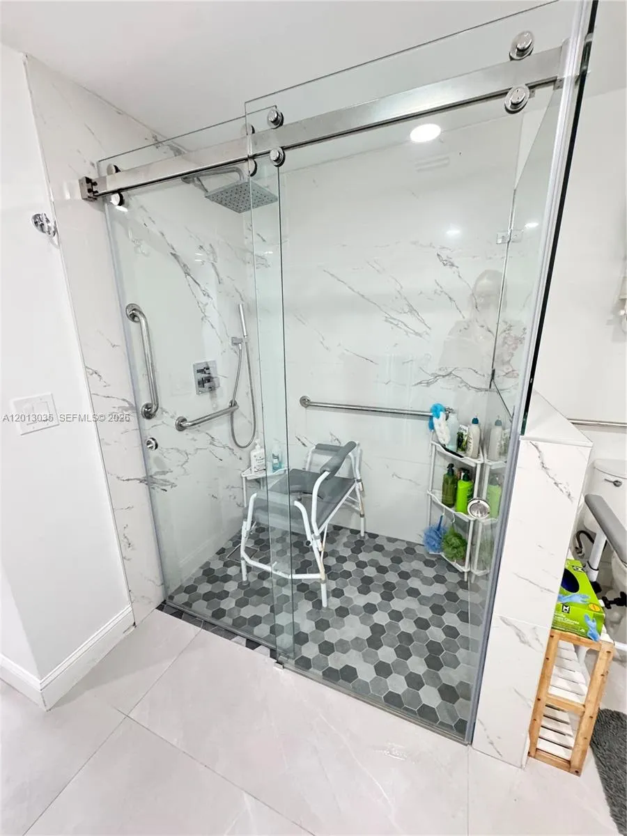 7140 W 15th Ct, Hialeah, Florida 33014, Hialeah, Florida 33014, 3 Bedrooms Bedrooms, ,2 BathroomsBathrooms,Residential,For Sale,7140 W 15th Ct, Hialeah, Florida 33014,A12013035
