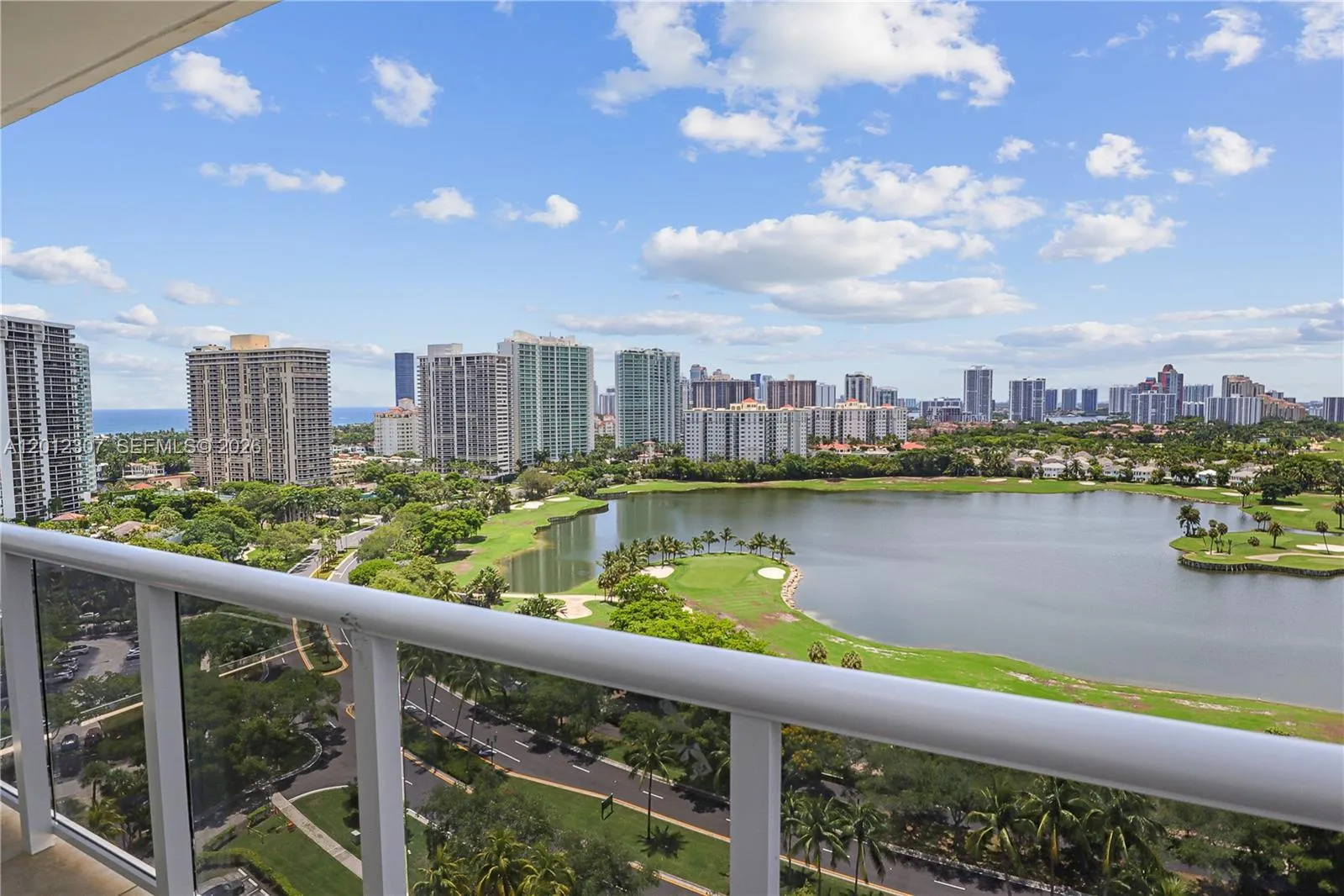 3675 N Country Club Dr 2008, Aventura, Florida 331, Aventura, Florida 33180, 2 Bedrooms Bedrooms, ,2 BathroomsBathrooms,Residential,For Sale,3675 N Country Club Dr 2008, Aventura, Florida 331,A12012307