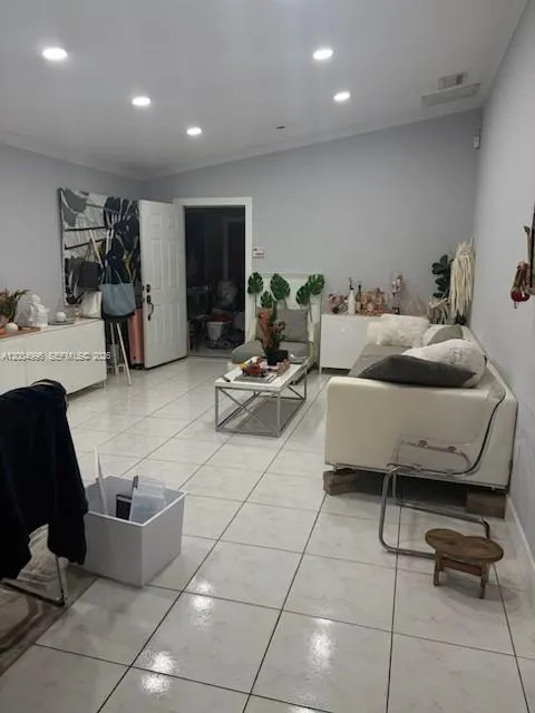14961 Sw 36th Ter, Miami, Florida 33185, Miami, Florida 33185, 3 Bedrooms Bedrooms, ,2 BathroomsBathrooms,Residential,For Sale,14961 Sw 36th Ter, Miami, Florida 33185,A12004996