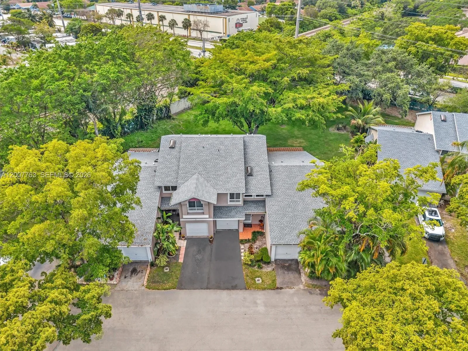 1958 E Discovery Cir E, Deerfield Beach, Florida 3, Deerfield Beach, Florida 33442, 2 Bedrooms Bedrooms, ,2 BathroomsBathrooms,Residential,For Sale,1958 E Discovery Cir E, Deerfield Beach, Florida 3,A12007763