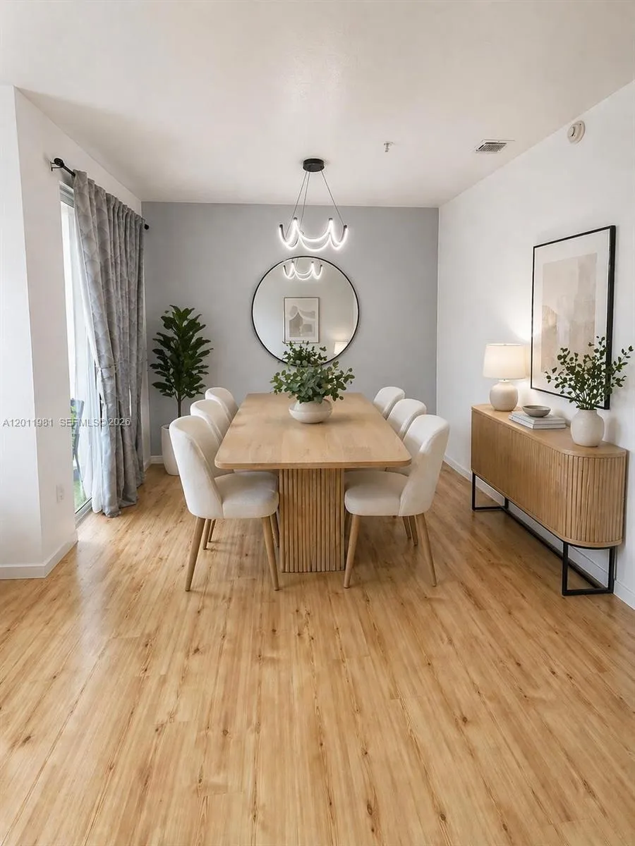 Dining Room AI