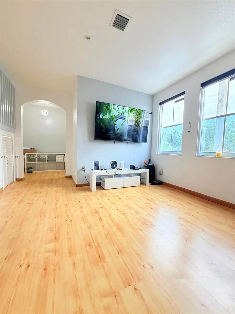 4435 Sw 160th Ave 209, Miramar, Florida 33027, Miramar, Florida 33027, 3 Bedrooms Bedrooms, ,2 BathroomsBathrooms,Residential Lease,For Rent,4435 Sw 160th Ave 209, Miramar, Florida 33027,A12011981
