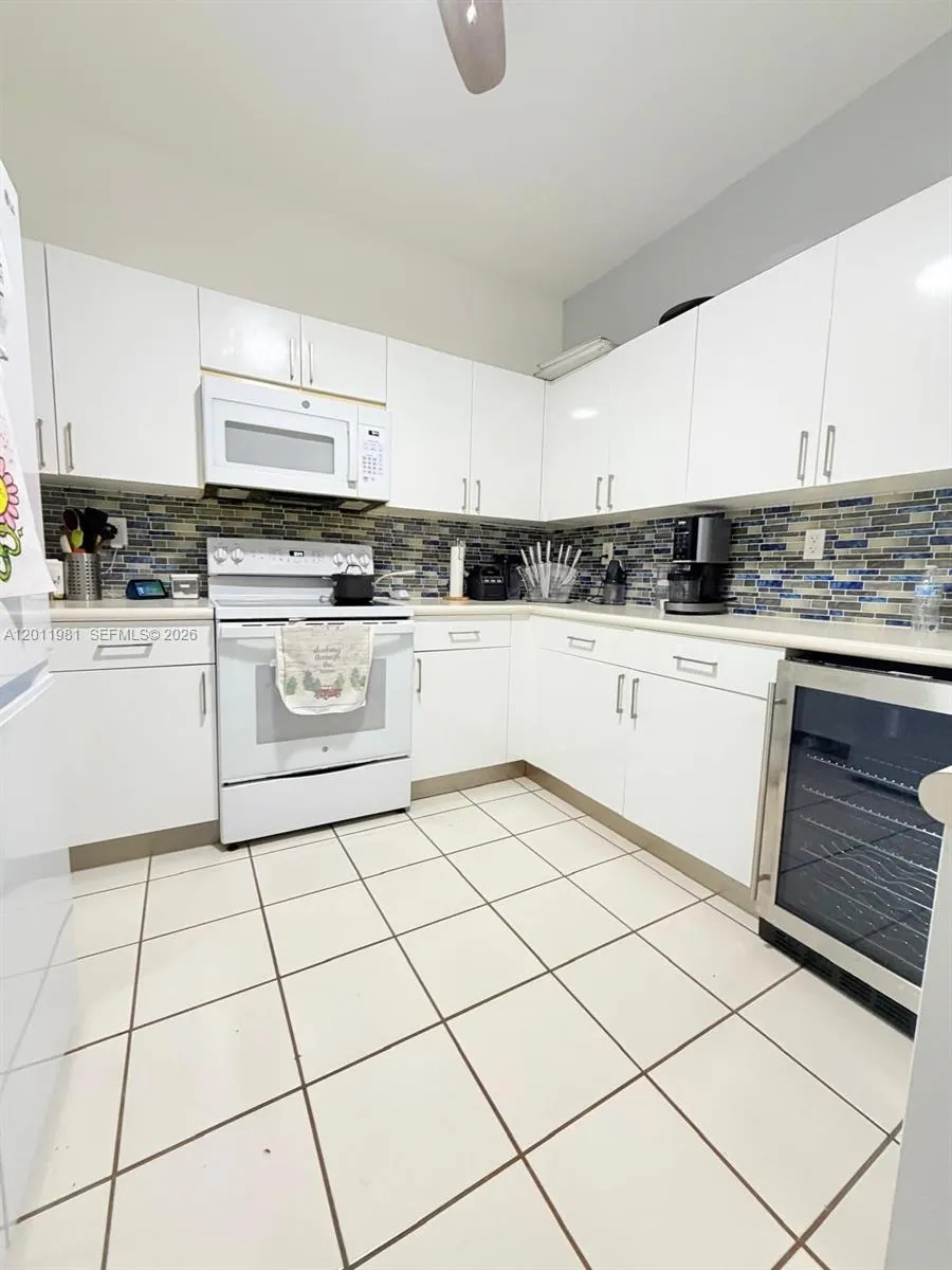 4435 Sw 160th Ave 209, Miramar, Florida 33027, Miramar, Florida 33027, 3 Bedrooms Bedrooms, ,2 BathroomsBathrooms,Residential Lease,For Rent,4435 Sw 160th Ave 209, Miramar, Florida 33027,A12011981