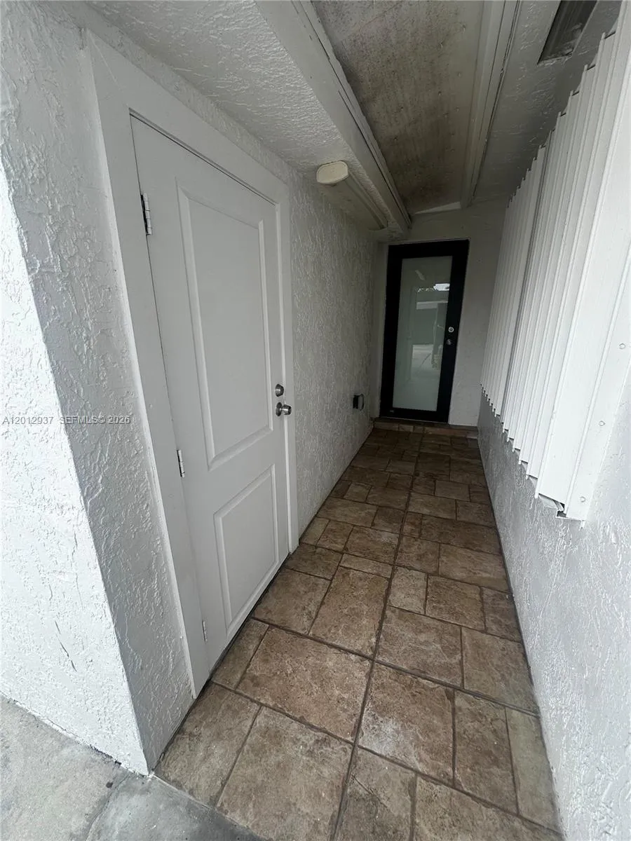 18560 Sw 128th Ave B, Miami, Florida 33177, Miami, Florida 33177, 1 Bedroom Bedrooms, ,1 BathroomBathrooms,Residential Lease,For Rent,18560 Sw 128th Ave B, Miami, Florida 33177,A12012937