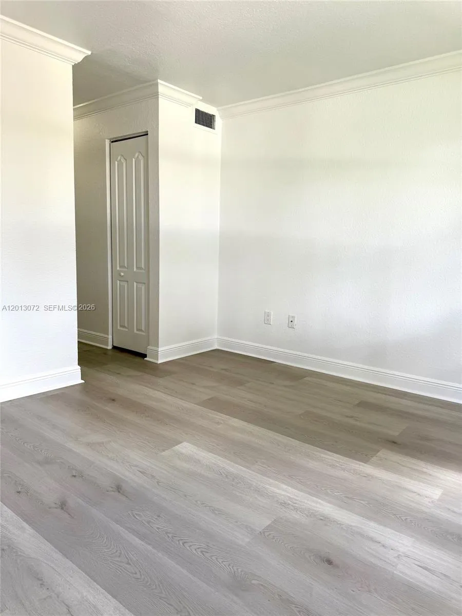 15560 Sw 106th Ln 1302, Miami, Florida 33196, Miami, Florida 33196, 2 Bedrooms Bedrooms, ,2 BathroomsBathrooms,Residential,For Sale,15560 Sw 106th Ln 1302, Miami, Florida 33196,A12013072