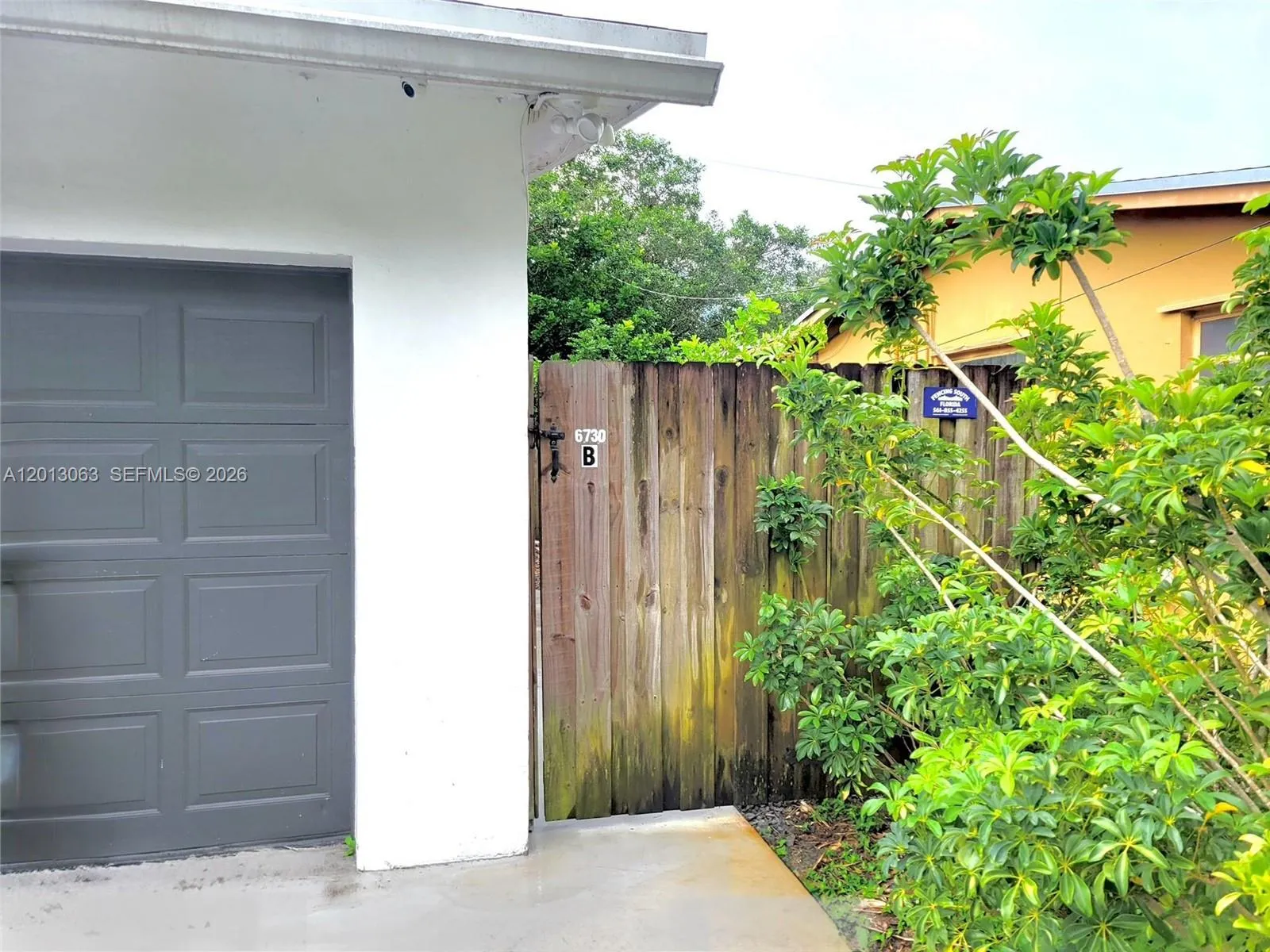 6730 Charleston St B-2, Hollywood, Florida 33024, Hollywood, Florida 33024, ,1 BathroomBathrooms,Residential Lease,For Rent,6730 Charleston St B-2, Hollywood, Florida 33024,A12013063 6730 Charleston St B-2, Hollywood, Florida 33024, Hollywood, Florida 33024, ,1 BathroomBathrooms,Residential Lease,For Rent,6730 Charleston St B-2, Hollywood, Florida 33024,A12013063