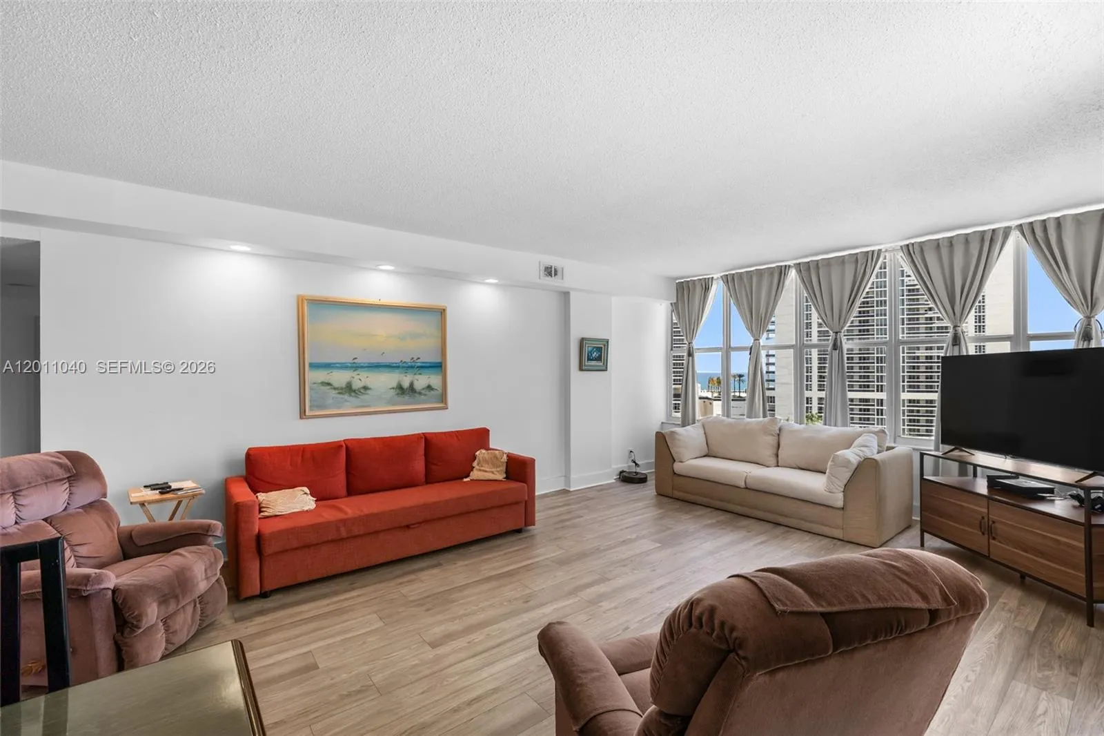 1825 S Ocean Drive Ph-9, Hallandale Beach, Florida, Hallandale Beach, Florida 33009, 2 Bedrooms Bedrooms, ,2 BathroomsBathrooms,Residential,For Sale,1825 S Ocean Drive Ph-9, Hallandale Beach, Florida,A12011040