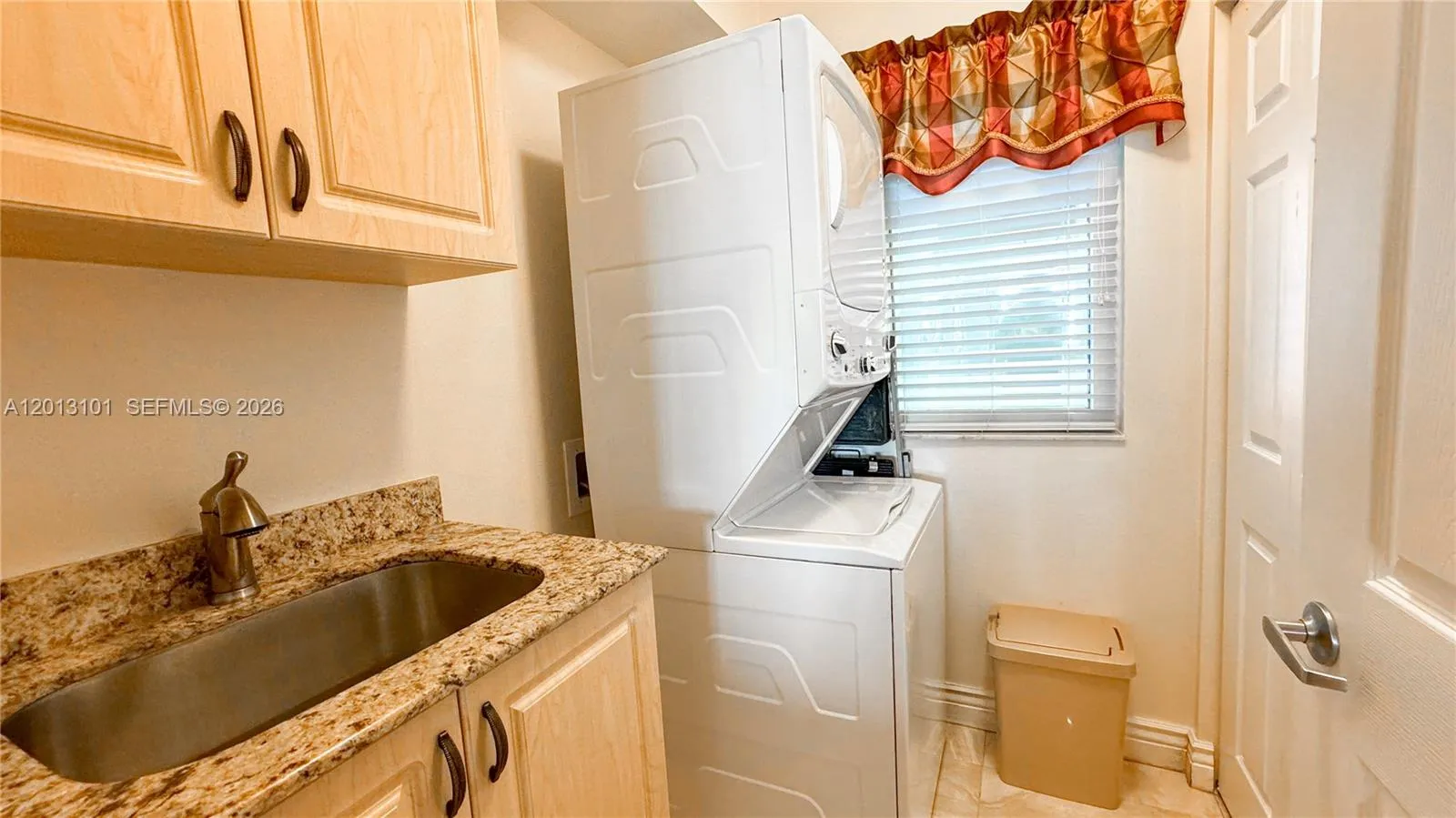 18100 N Bay Rd 1106, Sunny Isles Beach, Florida 33, Sunny Isles Beach, Florida 33160, 2 Bedrooms Bedrooms, ,2 BathroomsBathrooms,Residential Lease,For Rent,18100 N Bay Rd 1106, Sunny Isles Beach, Florida 33,A12013101