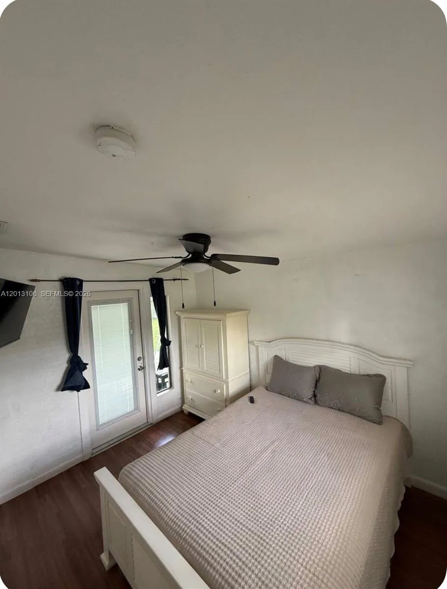 4720 Ne 14th Ave, Pompano Beach, Florida 33064, Pompano Beach, Florida 33064, 2 Bedrooms Bedrooms, ,1 BathroomBathrooms,Residential,For Sale,4720 Ne 14th Ave, Pompano Beach, Florida 33064,A12013106