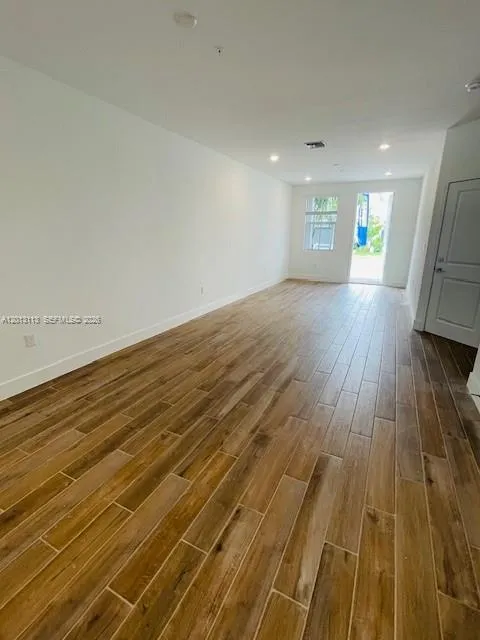 172 Sw 171st Ln, Pembroke Pines, Florida 33027, Pembroke Pines, Florida 33027, 4 Bedrooms Bedrooms, ,3 BathroomsBathrooms,Residential Lease,For Rent,172 Sw 171st Ln, Pembroke Pines, Florida 33027,A12013113