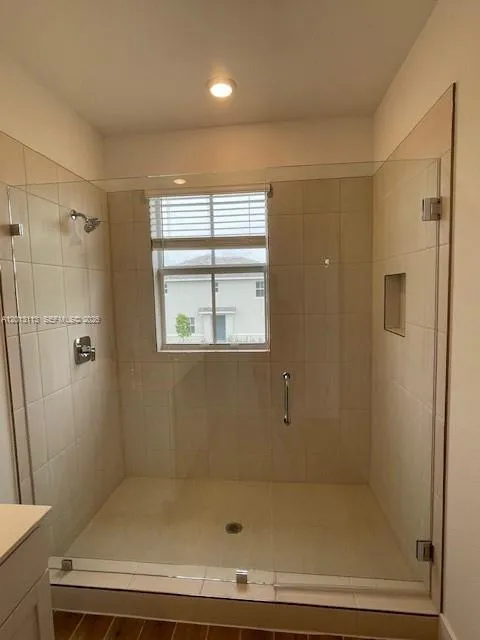172 Sw 171st Ln, Pembroke Pines, Florida 33027, Pembroke Pines, Florida 33027, 4 Bedrooms Bedrooms, ,3 BathroomsBathrooms,Residential Lease,For Rent,172 Sw 171st Ln, Pembroke Pines, Florida 33027,A12013113
