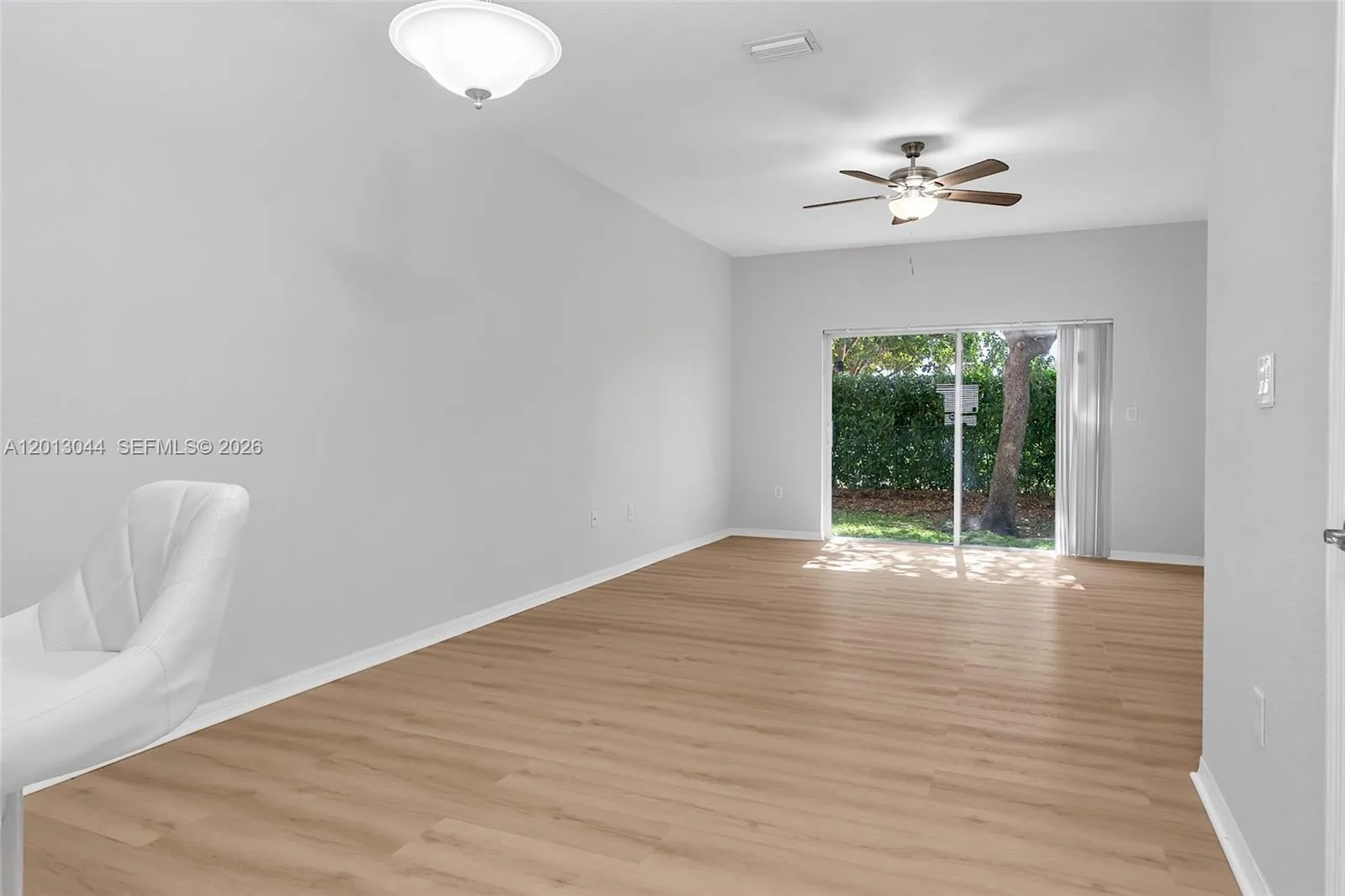 4967 Sw 140th Ter 5, Miramar, Florida 33027, Miramar, Florida 33027, 2 Bedrooms Bedrooms, ,2 BathroomsBathrooms,Residential Lease,For Rent,4967 Sw 140th Ter 5, Miramar, Florida 33027,A12013044