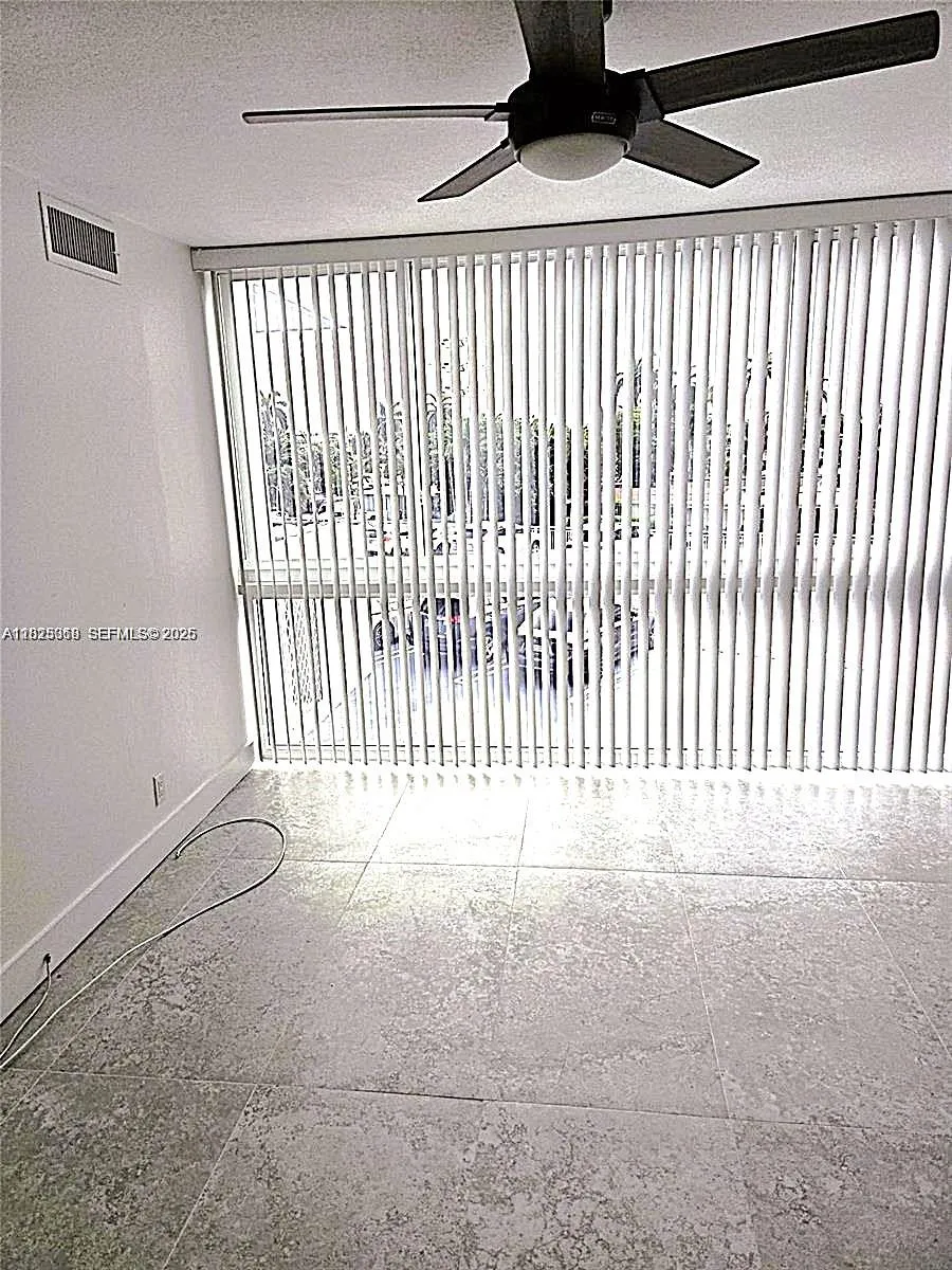 2715 N Ocean Blvd 2e, Fort Lauderdale, Florida 333, Fort Lauderdale, Florida 33308, 2 Bedrooms Bedrooms, ,2 BathroomsBathrooms,Residential,For Sale,2715 N Ocean Blvd 2e, Fort Lauderdale, Florida 333,A12013019
