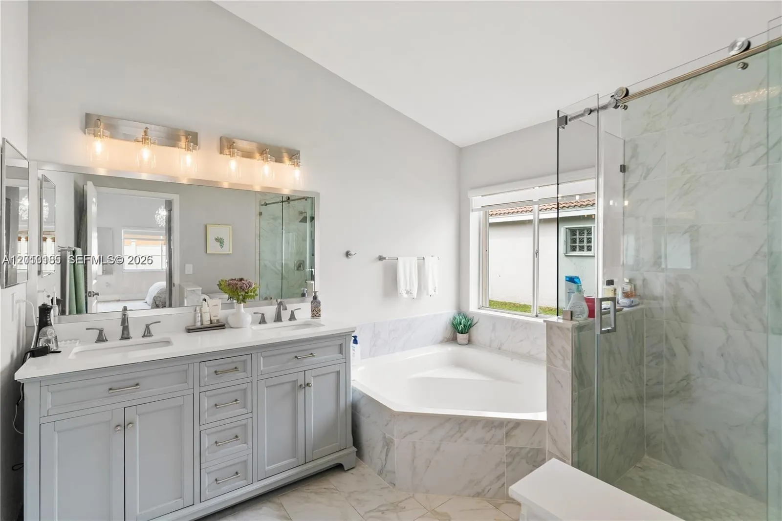 17851 Nw 19th St 17851, Pembroke Pines, Florida 33, Pembroke Pines, Florida 33029, 3 Bedrooms Bedrooms, ,2 BathroomsBathrooms,Residential Lease,For Rent,17851 Nw 19th St 17851, Pembroke Pines, Florida 33,A12013185
