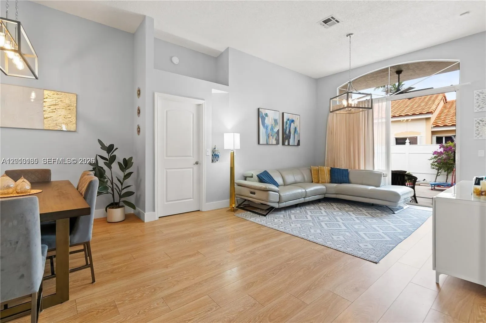 17851 Nw 19th St 17851, Pembroke Pines, Florida 33, Pembroke Pines, Florida 33029, 3 Bedrooms Bedrooms, ,2 BathroomsBathrooms,Residential Lease,For Rent,17851 Nw 19th St 17851, Pembroke Pines, Florida 33,A12013185