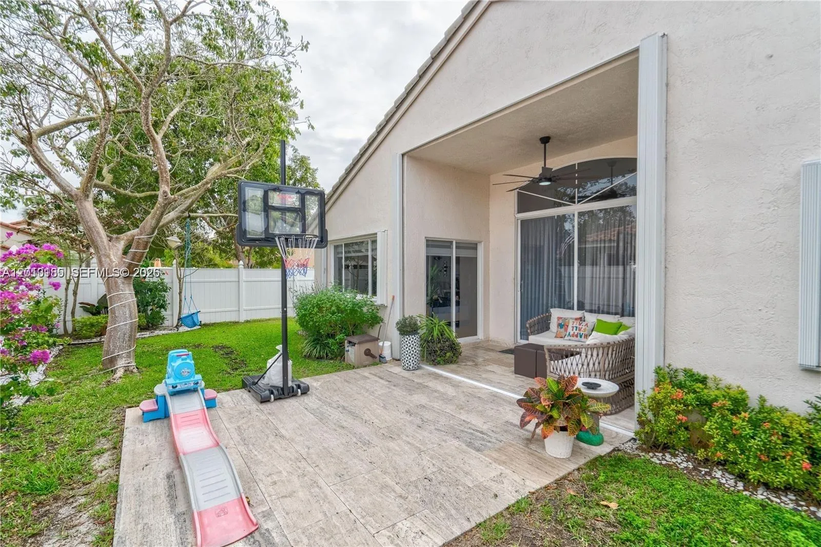17851 Nw 19th St 17851, Pembroke Pines, Florida 33, Pembroke Pines, Florida 33029, 3 Bedrooms Bedrooms, ,2 BathroomsBathrooms,Residential Lease,For Rent,17851 Nw 19th St 17851, Pembroke Pines, Florida 33,A12013185