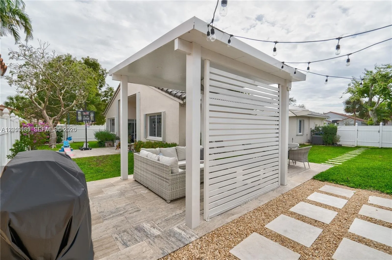 17851 Nw 19th St 17851, Pembroke Pines, Florida 33, Pembroke Pines, Florida 33029, 3 Bedrooms Bedrooms, ,2 BathroomsBathrooms,Residential Lease,For Rent,17851 Nw 19th St 17851, Pembroke Pines, Florida 33,A12013185