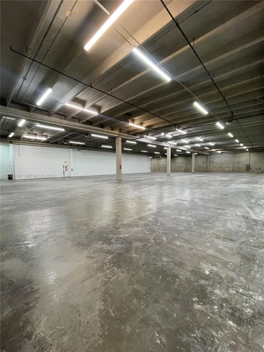 4091 N 28th Way, Hollywood, Florida 33020, Hollywood, Florida 33020, ,Commercial Lease,For Rent,4091 N 28th Way, Hollywood, Florida 33020,A12013181