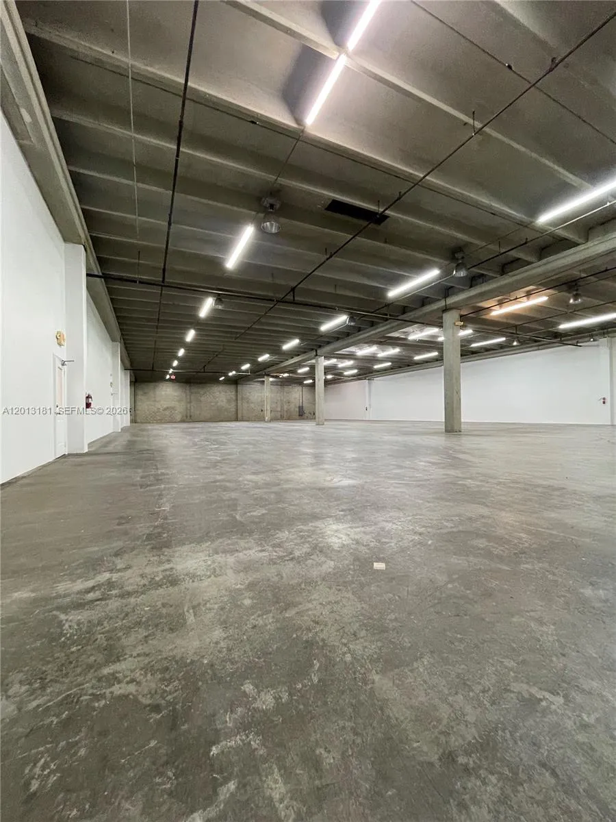 4091 N 28th Way, Hollywood, Florida 33020, Hollywood, Florida 33020, ,Commercial Lease,For Rent,4091 N 28th Way, Hollywood, Florida 33020,A12013181