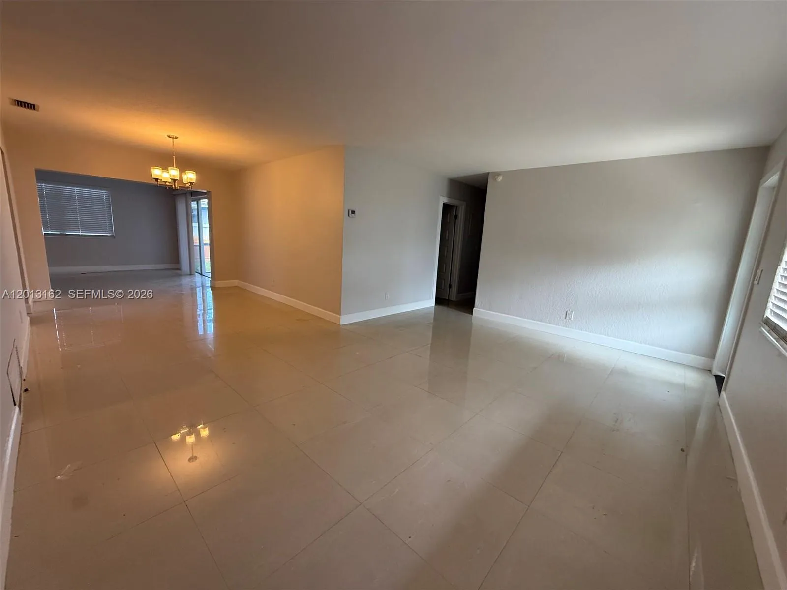 7611 Nw 2nd St 7611, Pembroke Pines, Florida 33024, Pembroke Pines, Florida 33024, 3 Bedrooms Bedrooms, ,2 BathroomsBathrooms,Residential Lease,For Rent,7611 Nw 2nd St 7611, Pembroke Pines, Florida 33024,A12013162
