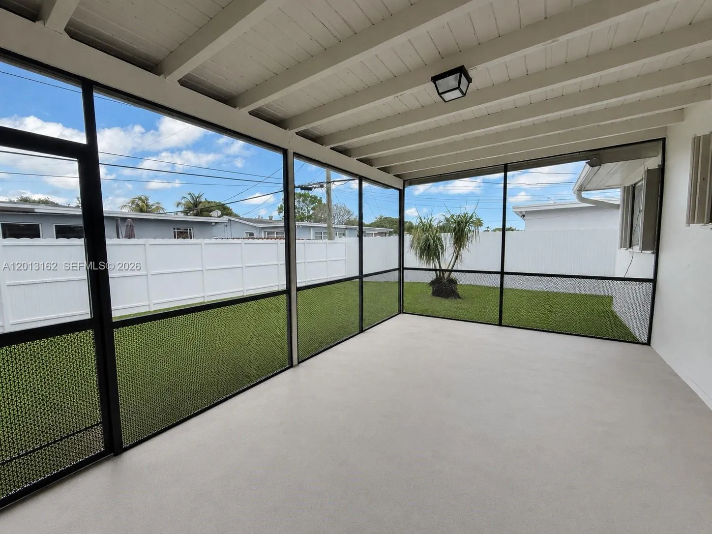 7611 Nw 2nd St 7611, Pembroke Pines, Florida 33024, Pembroke Pines, Florida 33024, 3 Bedrooms Bedrooms, ,2 BathroomsBathrooms,Residential Lease,For Rent,7611 Nw 2nd St 7611, Pembroke Pines, Florida 33024,A12013162