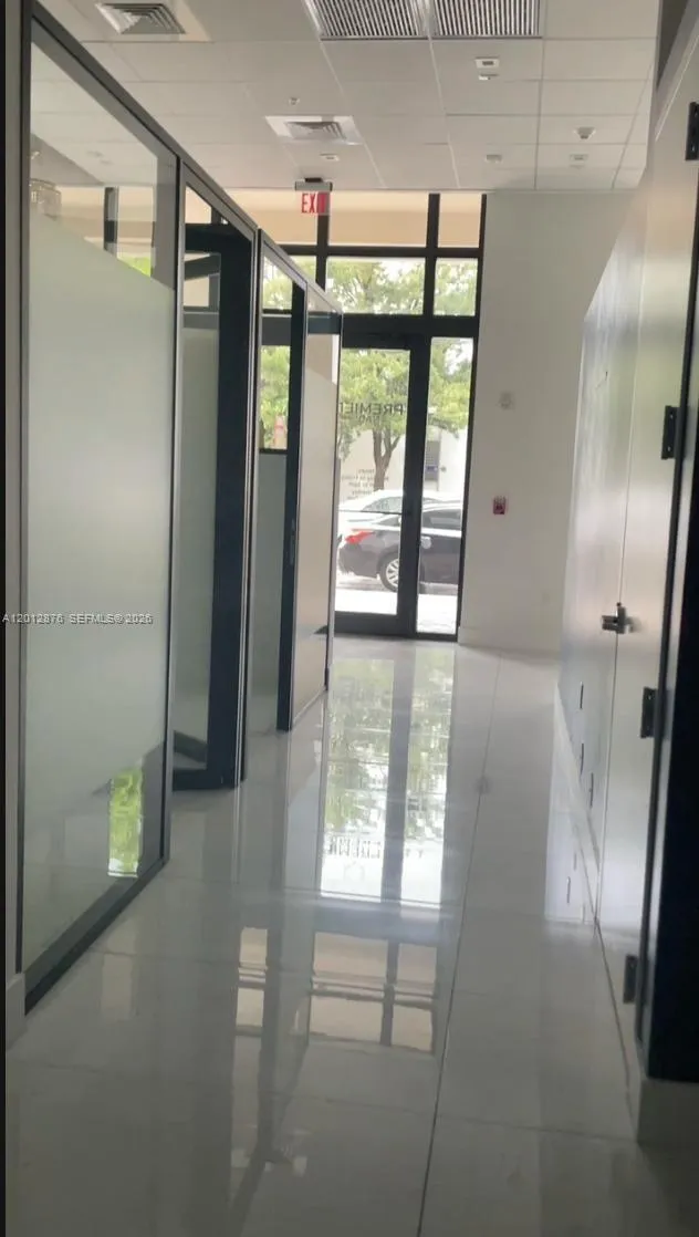 301 Altara Ave Cu-3g-3h-3i-3j, Coral Gables, Flori, Coral Gables, Florida 33146, ,Commercial Lease,For Rent,301 Altara Ave Cu-3g-3h-3i-3j, Coral Gables, Flori,A12012876