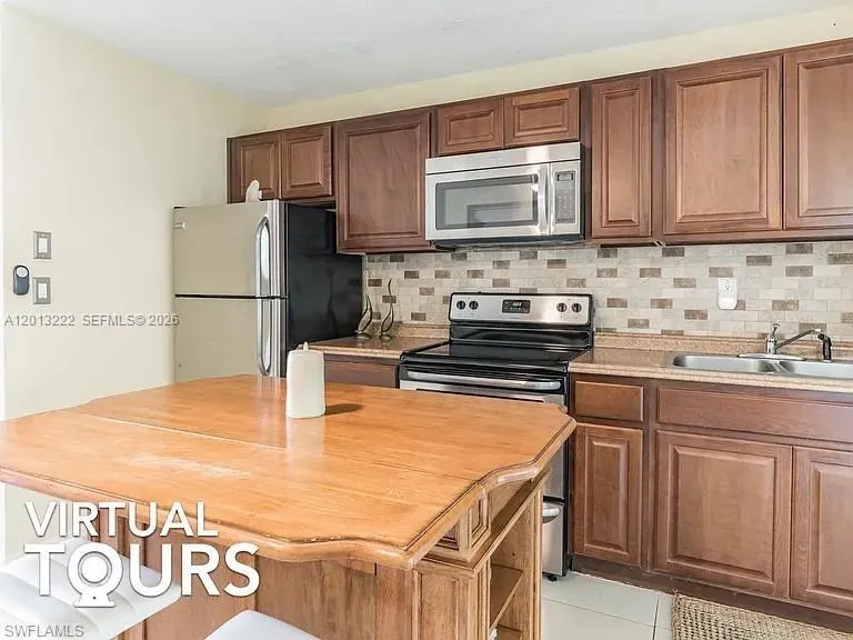4500 Nw 44th St, Tamarac, Florida 33319, Tamarac, Florida 33319, 2 Bedrooms Bedrooms, ,1 BathroomBathrooms,Residential,For Sale,4500 Nw 44th St, Tamarac, Florida 33319,A12013222